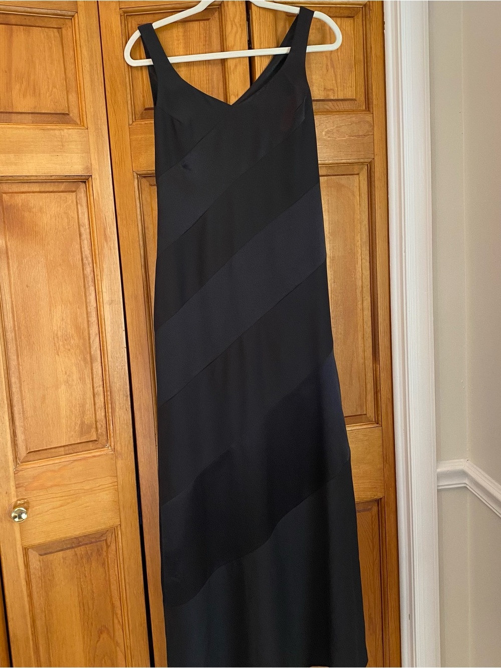 Papell Boutique Black Sleeveless V-Neck Maxi Dress